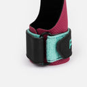 Azor Grips No Holes